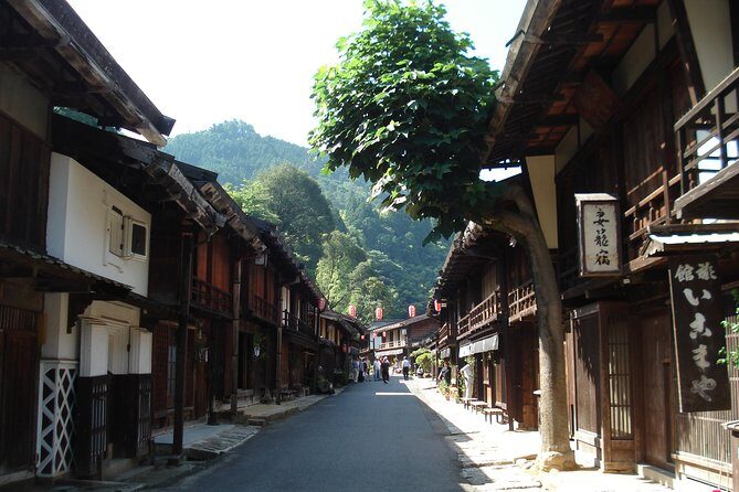 Magome & Tsumago Nakasendo Full-Day Private Trip with Government-Licensed Guide - Customization: Steering the Day Toward Your Interests