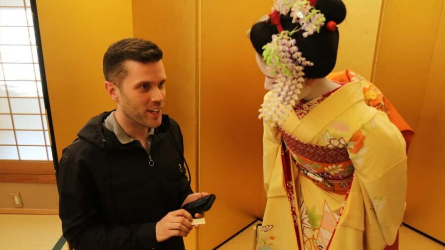 Maiko Dance and Tea Ceremony on a Noh Stage in Kyoto - What’s Included (and Why Those Extras Matter)