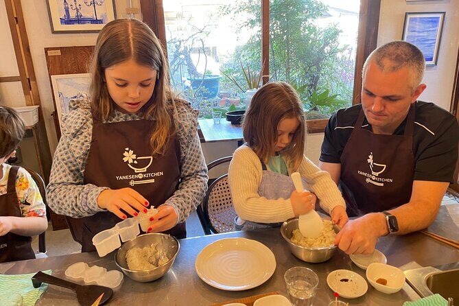 Make Rice Balls and Enjoy a Japanese Home-Style Lunch in Yanaka - Families, beginners, and picky eaters: who should book?