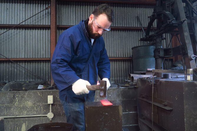 Make your own kitchen knife with a master blacksmith in Shimanto - What You’ll Make: Knives, Scissors, and More