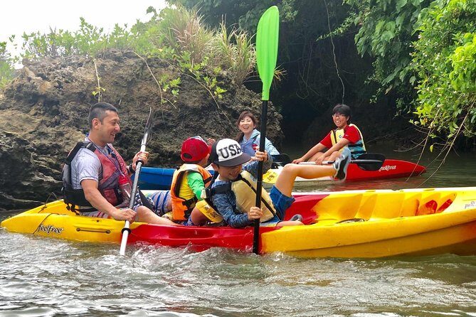 Mangrove kayaking to enjoy nature in Okinawa - Facilities: changing areas, toilets, and showers