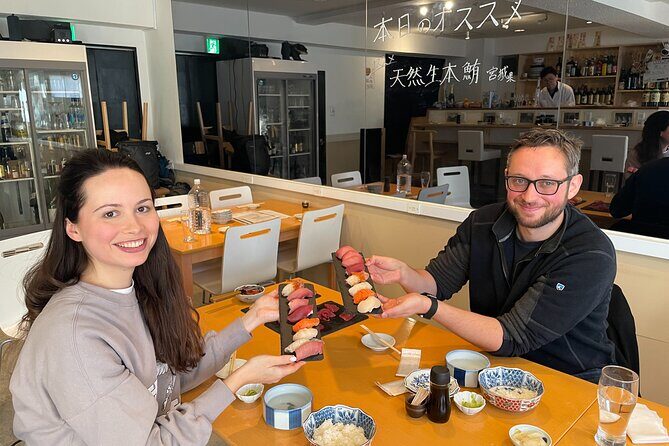 Master the art of Sushi : Toyosu Market Tour & Tuna Cutting - Stop 3: Azabujuban Sushi Session (Cutting Tuna, Making Nigiri, Eating What You Make)