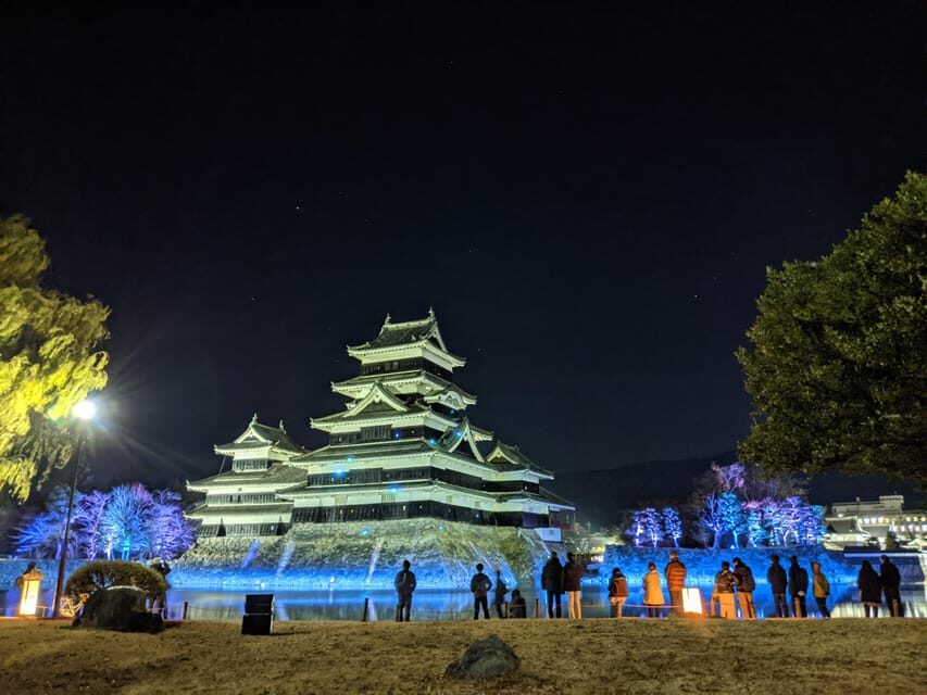 Matsumoto: Castle and Samurai Sword Fighting Night Tour - What’s included (and what you’ll pay extra for)