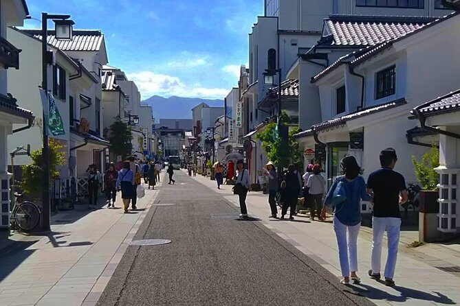 Matsumoto Discovery - Customizable Private Tour - Matsumoto Castle: the black-and-white donjon you come for