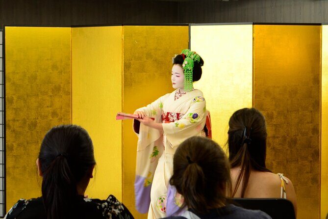 MEET MAIKO: Meet-&-Greet, Maiko Show & Experience in Kyoto - The 45-minute program: dance, Q&A, photos, and a name card