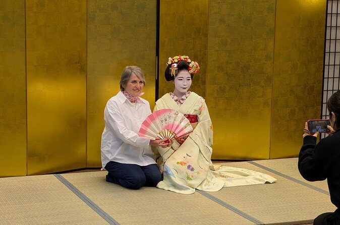 MEET MAIKO: Meet-&-Greet, Maiko Show & Experience in Kyoto - Getting there smoothly in Kyoto (taxi tough, buses crowded)