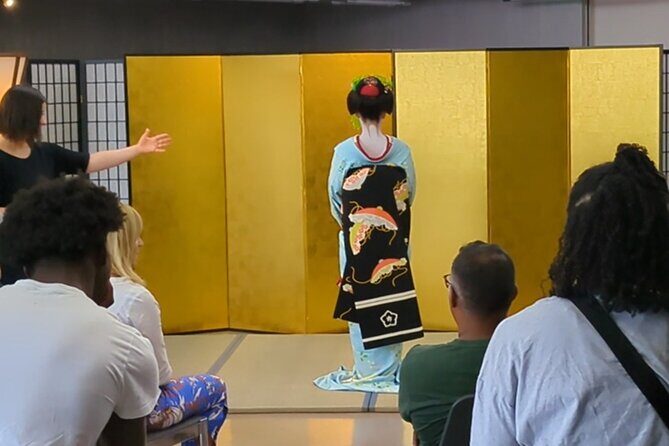 MEET MAIKO: Meet-&-Greet, Maiko Show & Experience in Kyoto - Why those two dance performances still feel worth your time