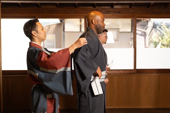 Men's Kimono Lesson and Shopping in Kyoto - Fitting, Colors, and a Haori-Ready Mindset