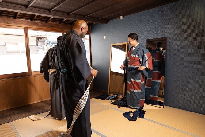 Men's Kimono Lesson and Shopping in Kyoto - Price and Value: Is $65.15 a Good Deal?