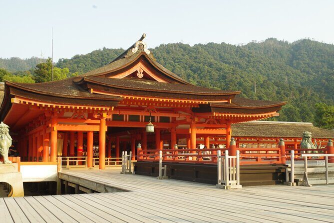 Miyajima Exploring Highlights and Sunset Cruise - Itsukushima Shrine: wooden architecture in the sea (and why it’s special)