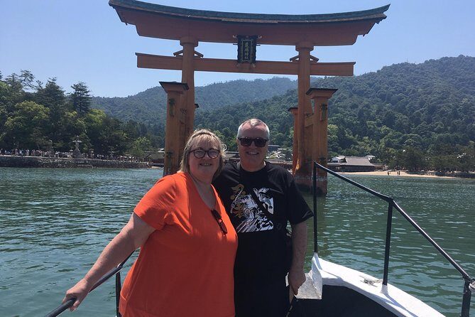 Miyajima Half-day Private Tour with Government Licensed Guide - Omotesando shopping street: snack breaks and the pace reset