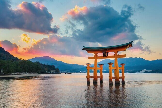 Miyajima Island Tour with Certified Local Guide - Itinerary walkthrough: what each stop feels like