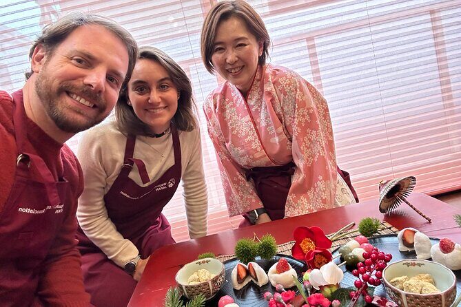 Mochi Sweets Making Class in Tokyo - Tasting Your Mochi With Tea (Then Packing It to Go)