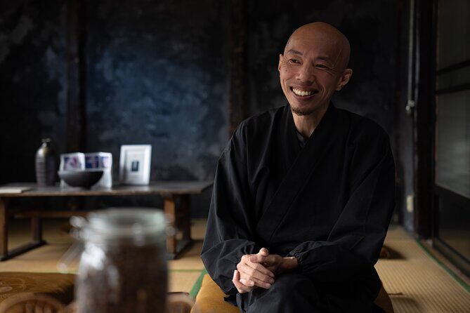Morning Zen Meditation at a Kyoto Café - Silent Zazen for 10 Minutes: Posture, Patience, and Time