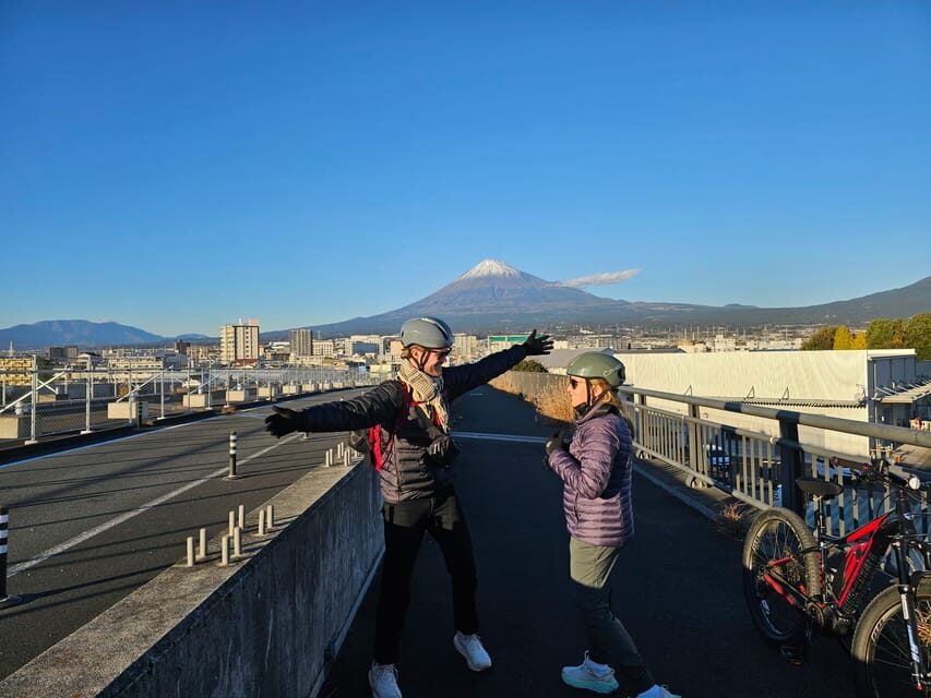 Mount Fuji E-Bike Tour: Explore Nature and History - Riding into Suzukawaminato Park: coastal views with a real guide story