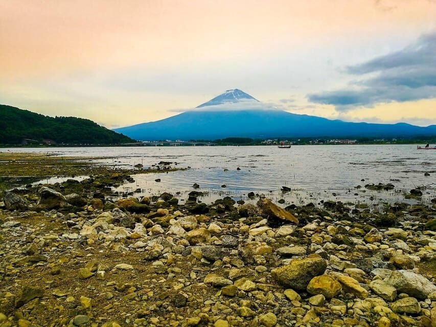 Mount Fuji Full-Day Private Sightseeing Tour with Guide - When the Weather Changes: What Your Guide Can Do