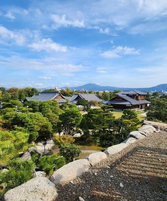 Mount Fuji Private day tour from Tokyo private & Customized - Fujiyoshida Stop: Scenic Transit Moments and a Traditional Dance Show