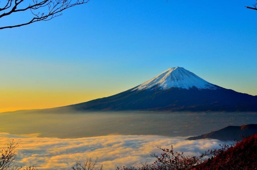 Mount Fuji - Private Tour with English Speaking Chauffeur - Gotemba Premium Outlets: when time meets shopping goals