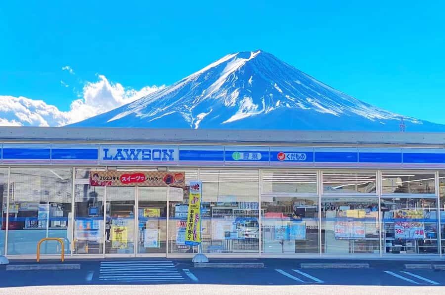 Mt. Fuji 6 Attractions Tour: Lake Kawaguchi, Oshino Hakkai - Why Mt. Fuji by shrines, springs, and lake views is a smart one-day plan