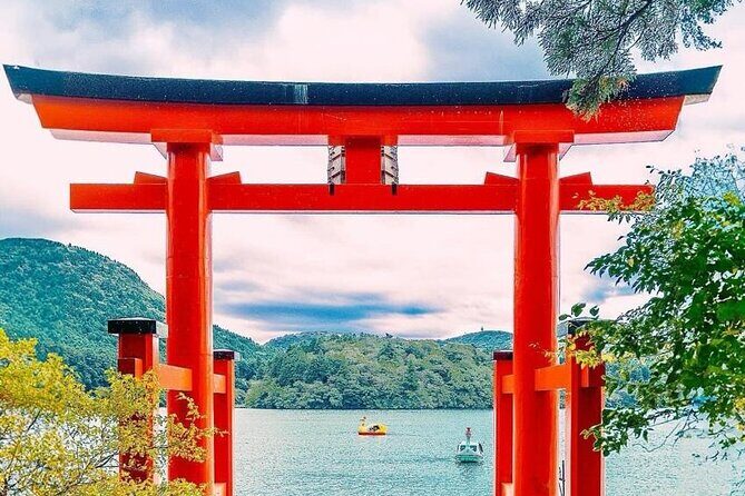 Mt. Fuji & Hakone Cherry Blossom private One Day Tour - Lake Ashinoko: Hakone’s “big view” moment without extra hassle