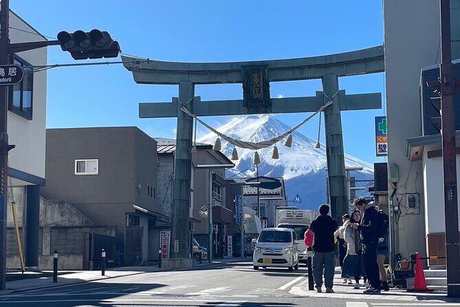 Mt FUJI - Panoramic Tour w/ Hoto Lunch, JP Sake & Onsen tatto OK! - Fujiyoshida plus local sweets