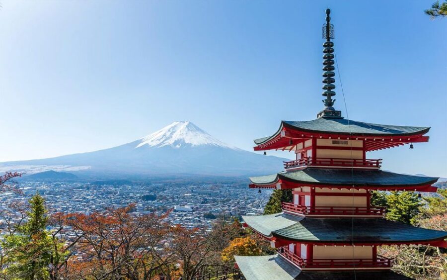 Mt Fuji : Private 10-Hour Luxury Tour by Exclusive Car - Chureito Pagoda Shrine: The Photo-Frame Moment Everyone Talks About