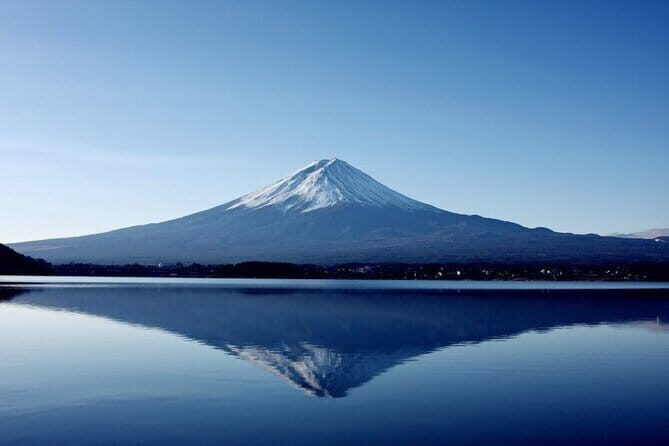 Mt Fuji Small Group 1 Day Tour Kawaguchi and Yamanaka with Pickup - Lake Kawaguchiko: the main lakeside hit and seasonal Sakura timing