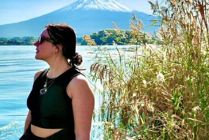 Mt. Fuji to Lake Kawaguchi, Lake Yamanaka and Onsen Day Tour - 10 to 11 hours of real-world logistics: comfort, limits, and what you control