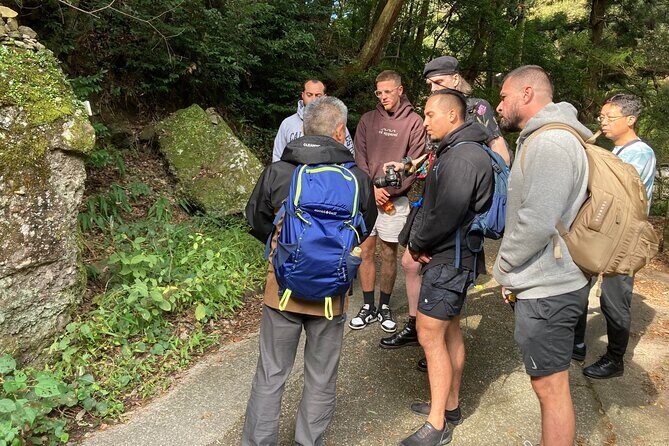 Mt. Inunaki Trekking and Goma Prayer Experience in Osaka - Soak time at Inunakiyama Onsen Fudouguchikan (or Minamitei)
