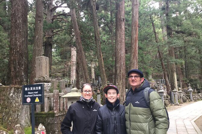 Mt Koya Full Day Tour from Osaka with Licensed Guide and Vehicle - Reihokan Museum: treasures, but also context