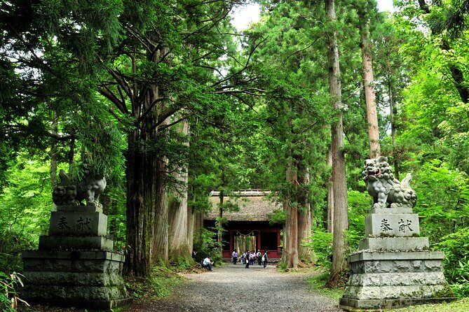 Nagano All Must-Sees 4hr Private Tour with Licensed Guide - Obuse Area: Hokusai Art, Quiet Temples, and the Chestnut-Lined Walk