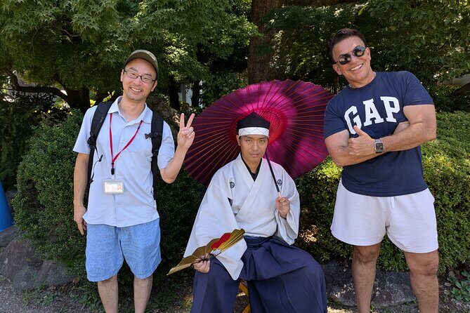 Nagoya Private Tour – Nationally Licensed Guide & Private Car - A private Nagoya day with Yoshi-san and a car you don’t have to fight