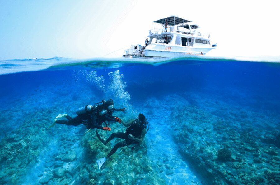Naha, Okinawa: Kerama Islands Full-Day Intro-Diving Trip - Boat comfort on Okinawa waters: what you’ll use during the day