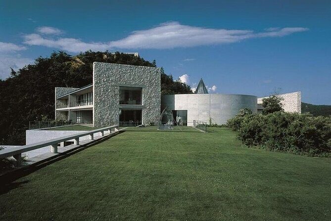 Naoshima Day Tour from Uno Station with Cycling or Public Bus - Benesse House Museum: the ticketed anchor of your day