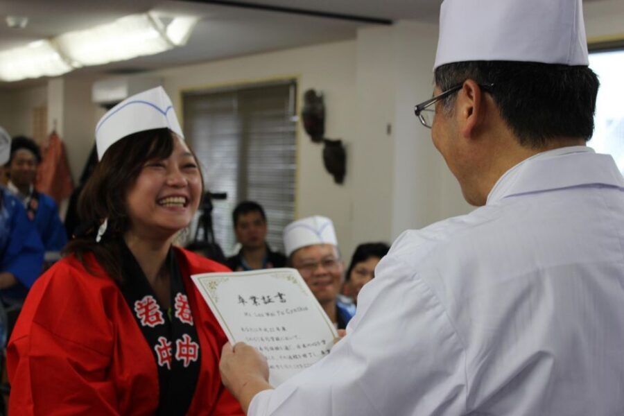 Nara: Cooking class, learning how to make authentic sushi - Your Happi costume and the Japanese spirits moment