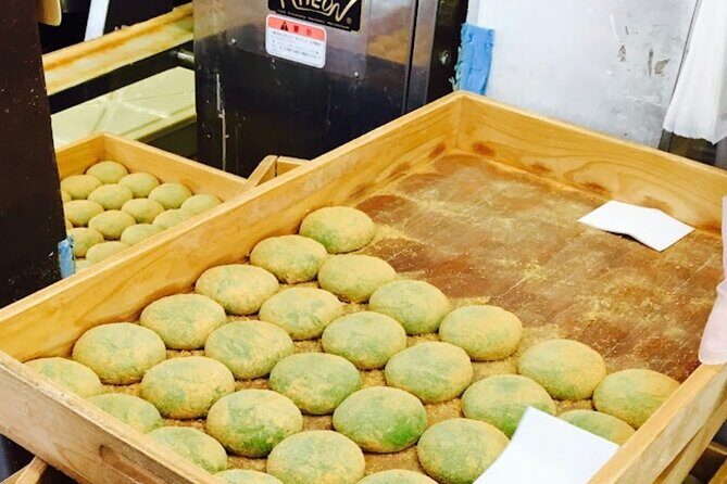 Nara - Craft Beer, Sake & Food Walking Tour - Stop-by-Stop Breakdown: Mochi to Edo Lattice House