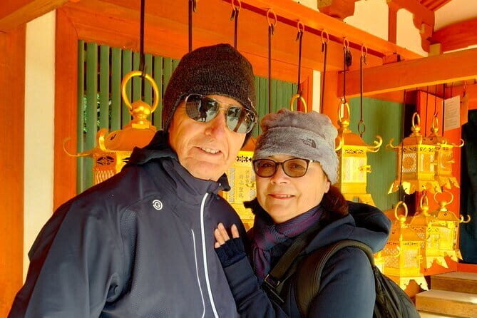 Nara Day Trip from Kyoto with a Licensed Guide - Entering Todaiji: The Nandai Gate and the Temple’s Scale