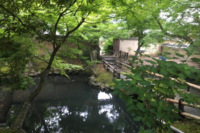 Nara Half Day Trip Walking Tour (Private Option Available) - Lunch at 107 Zōshichō: a break that doesn’t feel touristy