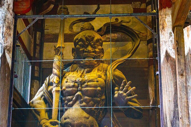 Nara World Heritage PRIVATE TOUR - Inside Todai-ji: Seeing the Giant Buddha the Right Way