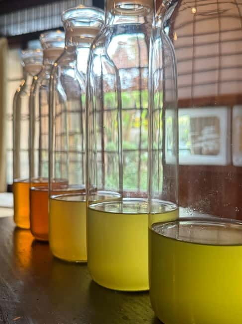 Nara:5 Type of Tea Tasting & Mindful Tea Ceremony - Tea ceremony etiquette and tools, explained in plain English