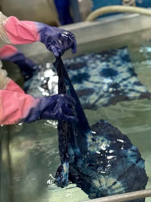 Natural Indigo Dyeing with Local Masters (Private Atelier) - Who should book this Kyoto indigo class