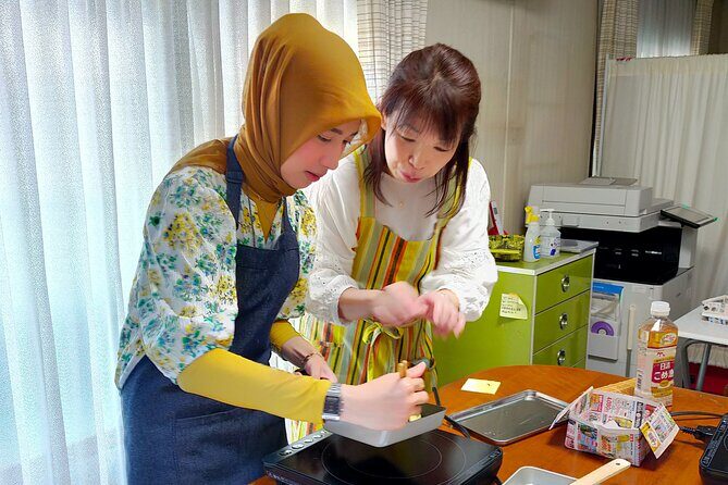Near Fushimiinari: Kyoto Home Cooking Class & Supermarket tour - Where to go near Fushimi Inari (and how to make it easy)
