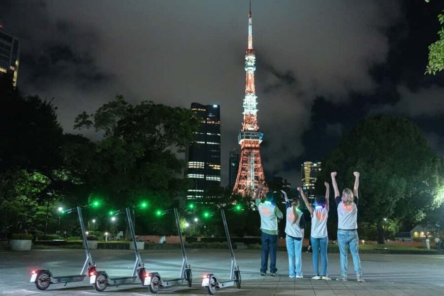 Night E-Scooter Ride to Tokyo Tower - No License Needed - Zojo-ji at night: the short stop that changes the scene