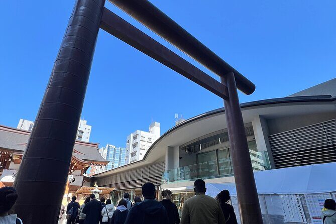 Nihonbashi Ningyocho Tour Seven Lucky Shrines and Treats - The Meeting Point and How the Tour Gets You Oriented