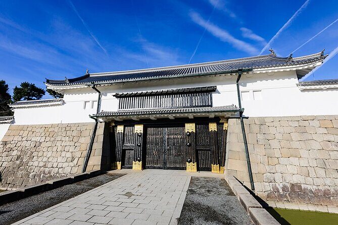 Nijo Castle Samurai Inside Story — Top-Rated Guide (Max 8) - Meeting point: start at the main gate and keep your day stress-free