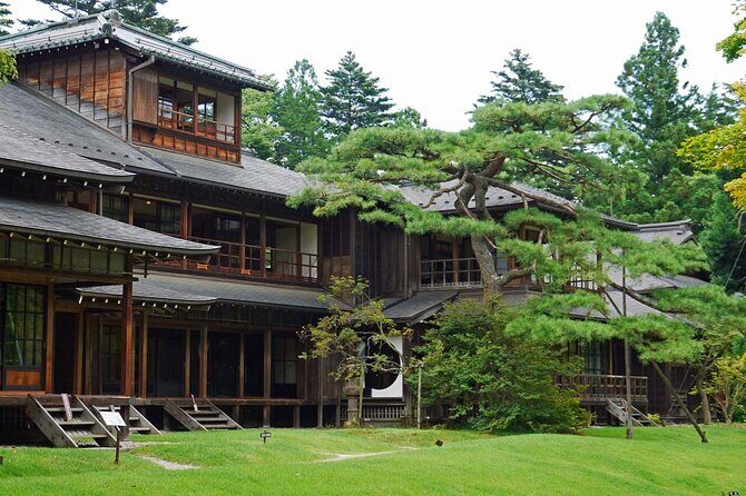 Nikko Private SightSeeing Day Tour With Guide (From Tokyo) - Lake Chuzenji: 1,269 meters of quiet altitude (and free entry)