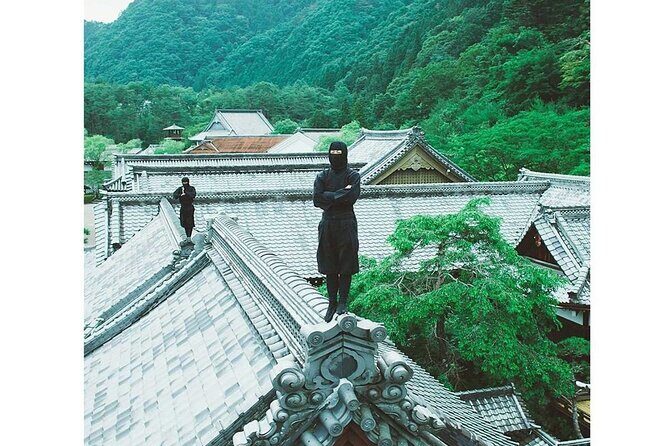 Nikko private tour with English speaking guide - Shinkyo Bridge: the red-bridge stop that’s short and worth it