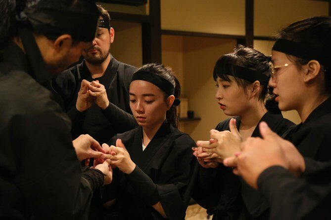 Ninja 1-hour Hands-on Lesson by Japanese master in Kyoto -Entry - “Authentic” vs “Gimmicky”: How to Judge This Experience