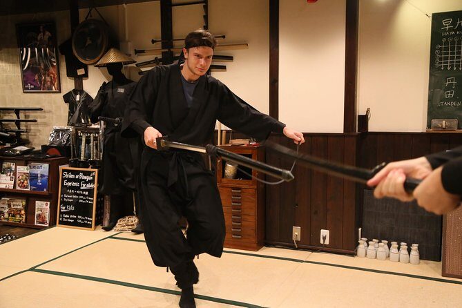 Ninja 2-hour Hands-on Lesson by Japanese master in Kyoto -Medium - Blowgun Practice: The Skill That Feels Different