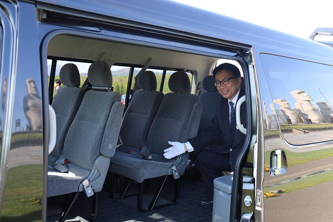 [Niseko] Winter Fixed-Duration Service: Take a Private Car Between New Chitose Airport and Niseko!One way - Meeting and pickup: how you avoid the classic winter “Where’s the driver?” problem